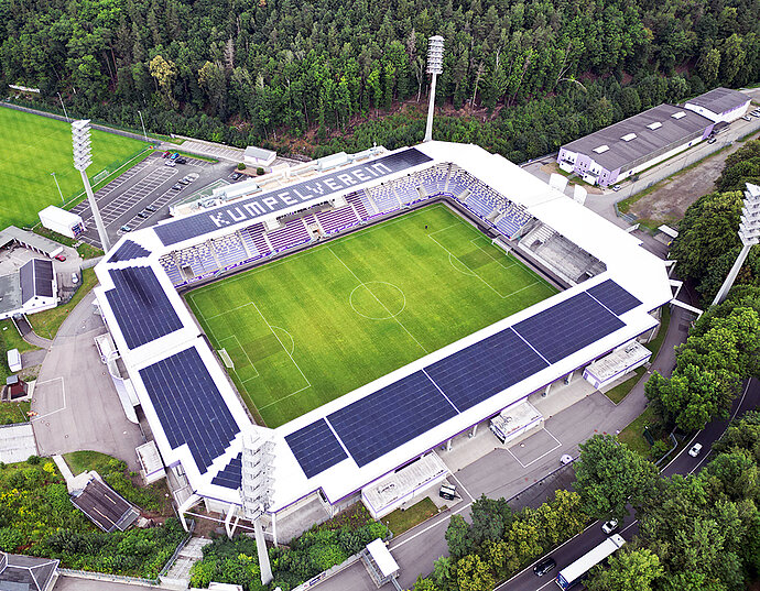 Erzgebirgsstadion Aue / © Clen Solar