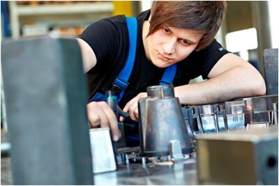 Das Erzgebirge bietet vielfältige Möglichkeiten für die Ausbildung in technischen Berufen. Foto: Mirko Hertel/ Regionalmanagement Erzgebirge