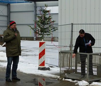 Richtspruch zum Richtfest der neuen Lagerhalle der Hugo Stiehl GmbH (Foto: Hugo Stiehl GmbH)